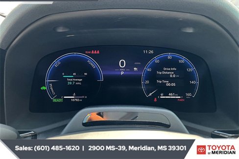 Used 2025 Toyota Camry XLE image 14