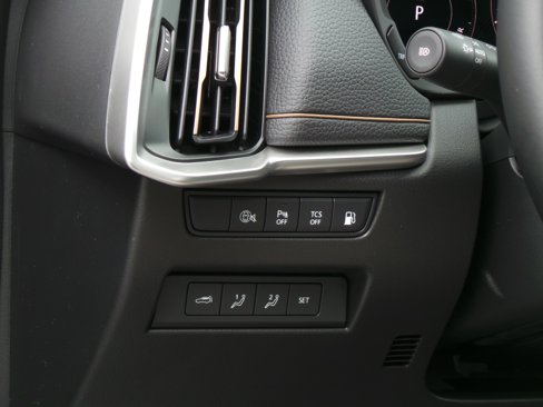 New 2025 MAZDA CX-70 Plug-In Hybrid w/ Premium Pkg image 12