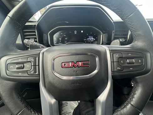 Certified 2022 GMC Sierra 1500 SLT w/ SLT Convenience Package image 18
