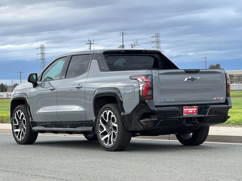 New 2025 Chevrolet Silverado EV RST image 6
