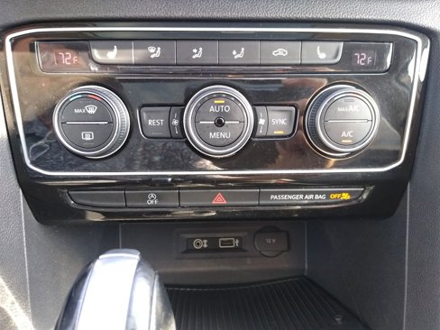 Used 2018 Volkswagen Atlas SEL image 21