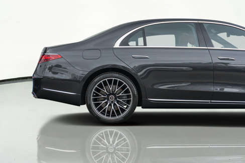 Used 2024 Mercedes-Benz S 580 4MATIC Sedan image 55