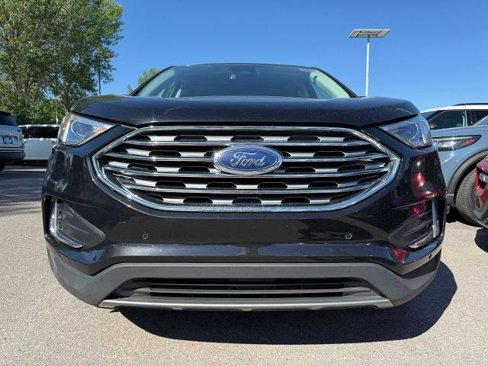 Certified 2024 Ford Edge Titanium image 2