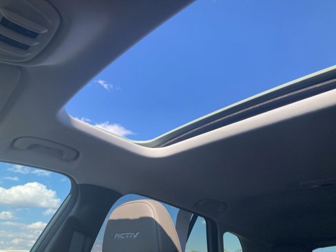 New 2025 Chevrolet Trax ACTIV w/ Sunroof Package image 26