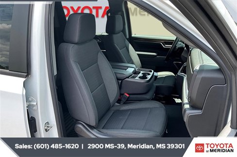 Used 2024 Chevrolet Silverado 1500 LT image 6