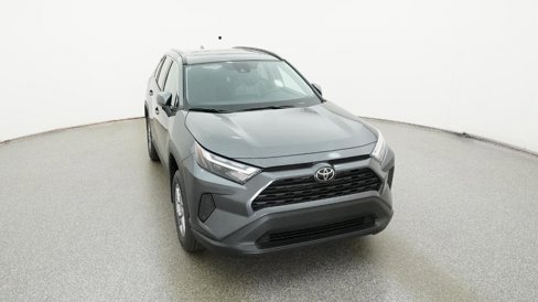 New 2025 Toyota RAV4 XLE image 30
