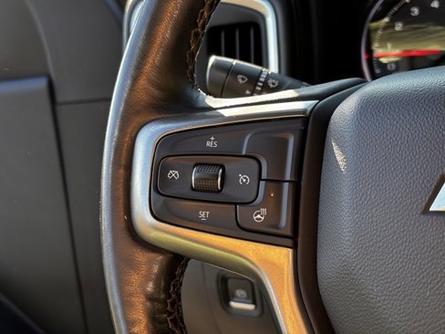 Used 2022 Chevrolet Silverado 2500 LT w/ Convenience Package image 11