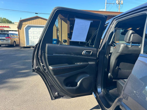 Used 2017 Jeep Grand Cherokee Limited 75th Anniversary image 12