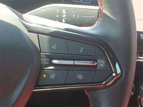 Used 2024 Chevrolet Blazer EV RS image 21