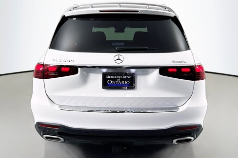 New 2026 Mercedes-Benz GLS 580 4MATIC image 3