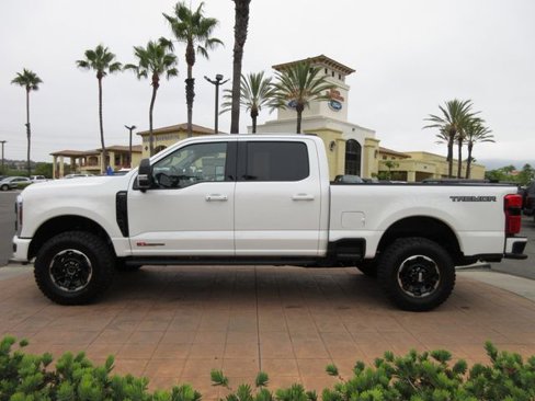 New 2025 Ford F250 Lariat image 1