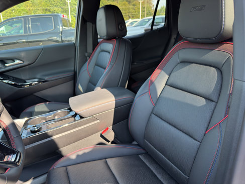New 2026 Chevrolet Equinox RS w/ Convenience Package III image 11
