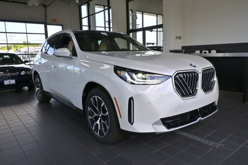 New 2026 BMW X3 xDrive30 w/ Premium Package image 1