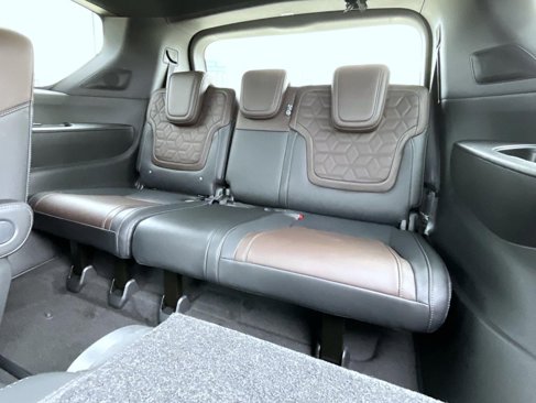 New 2026 Nissan Armada Platinum image 13