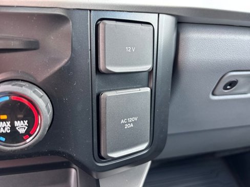New 2026 Ford F250 XLT image 30