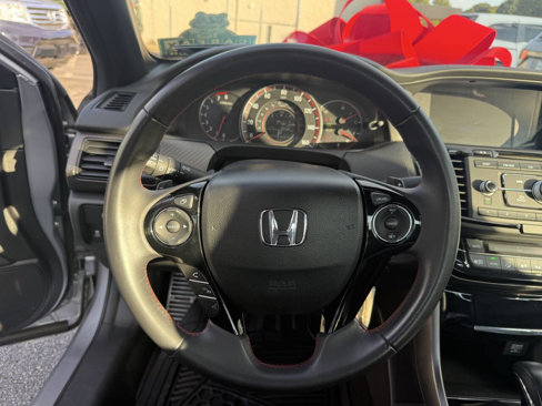 Used 2017 Honda Accord Sport Special Edition image 12