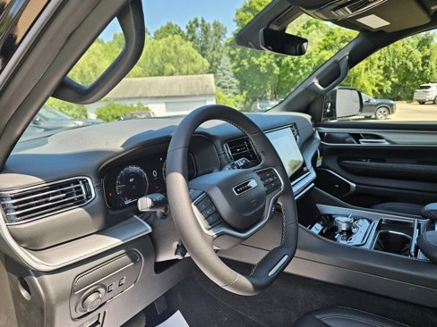 New 2025 Jeep Wagoneer Series II w/ Premium Group I image 30