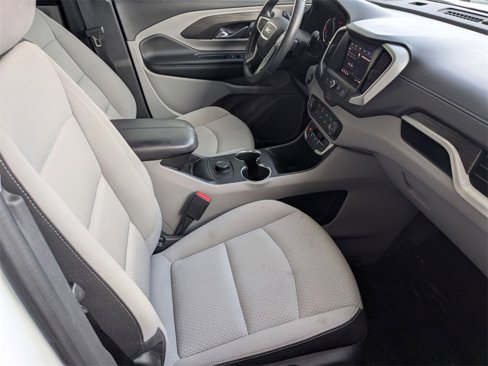 Used 2024 GMC Terrain SLE image 32