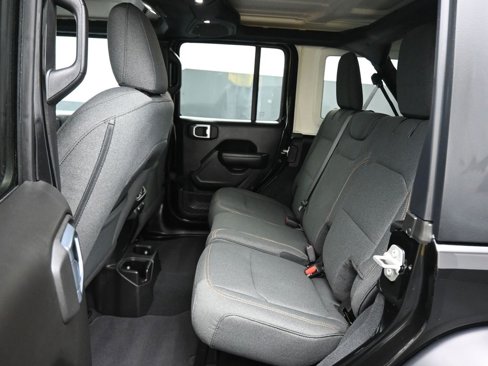 Used 2024 Jeep Wrangler Sport S image 32
