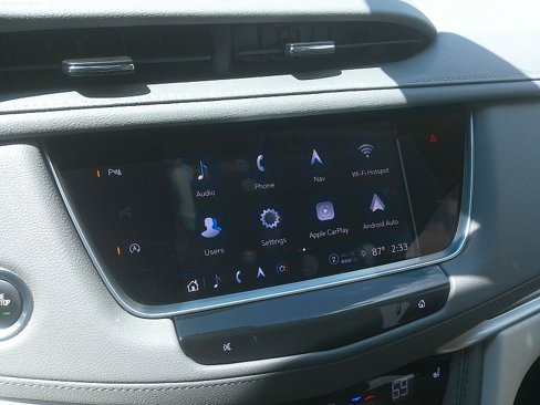 Used 2024 Cadillac XT5 Premium Luxury image 12