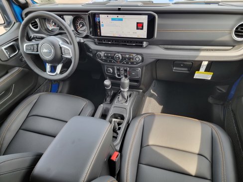 New 2025 Jeep Wrangler Sahara image 32
