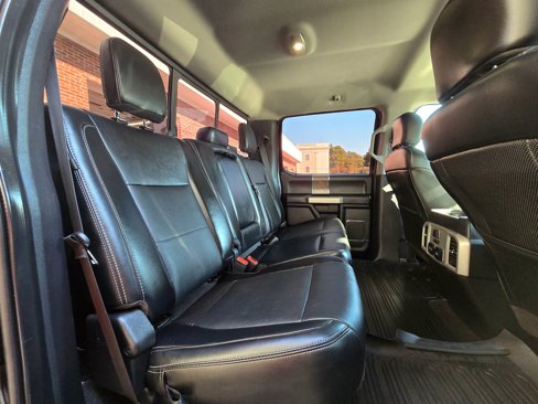 Used 2019 Ford F250 Lariat image 14