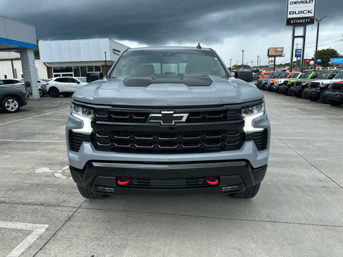 Used 2024 Chevrolet Silverado 1500 LT Trail Boss w/ Convenience Package II image 3