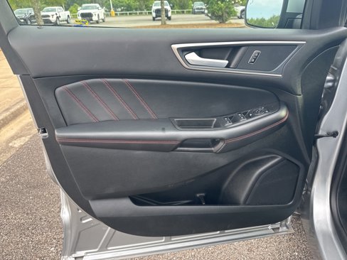 Used 2024 Ford Edge ST-Line image 11