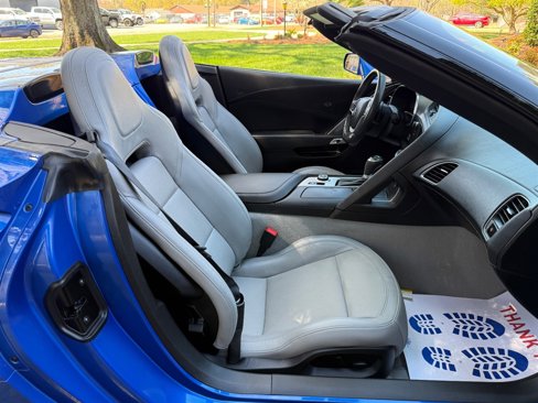 Used 2019 Chevrolet Corvette Stingray Convertible w/ Battery Protection Package image 61