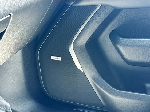 Used 2022 Chevrolet Tahoe Z71 w/ Luxury Package image 19