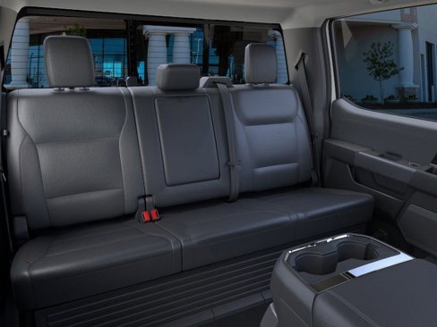 New 2025 Ford F350 4x4 Crew Cab DRW Super Duty image 11