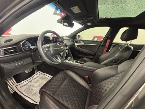 Used 2022 Genesis G70 3.3T image 12