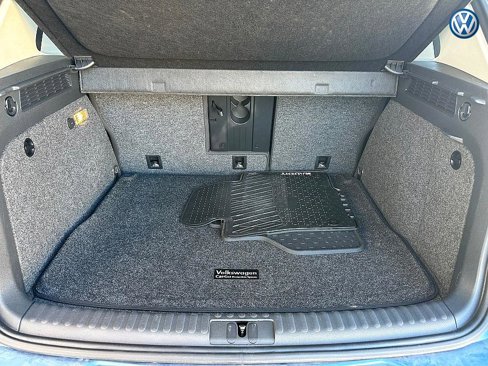 Used 2017 Volkswagen Tiguan Limited image 25