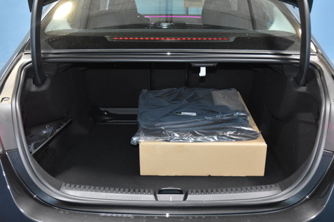 New 2026 Mercedes-Benz E 350 4MATIC Sedan image 24