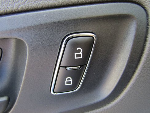 Used 2023 Ford Transit 250 Low Roof image 15