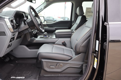 New 2025 Ford F150 Lariat w/ Equipment Group 502A High image 9
