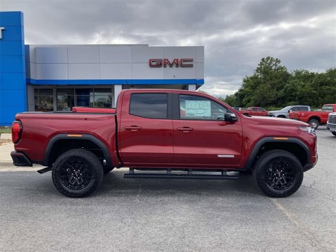 New 2026 GMC Canyon Elevation w/ Convenience Package image 2