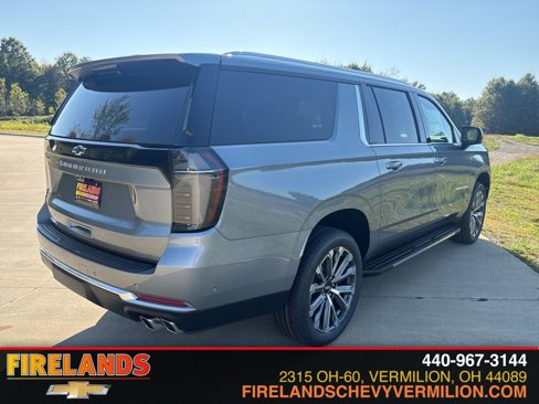 New 2026 Chevrolet Suburban High Country w/ Sun And Tow Package image 5