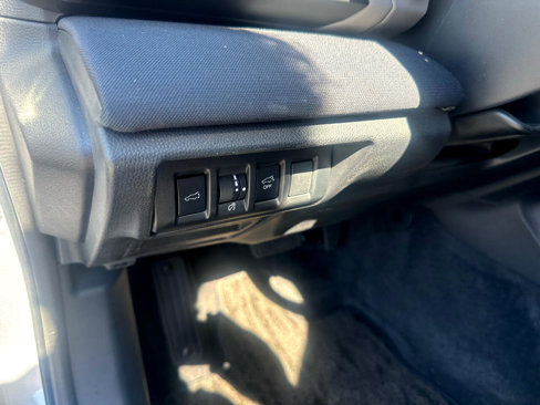 Used 2021 Subaru Outback Premium w/ Popular Package #1 image 10