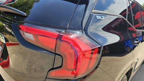 Used 2019 GMC Terrain SLT w/ Preferred Package image 9