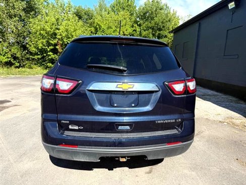 Used 2015 Chevrolet Traverse LS image 4