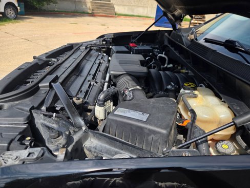 Used 2019 Chevrolet Silverado 1500 LT w/ Texas Edition image 16