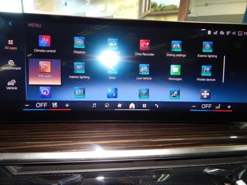 Used 2025 BMW X6 xDrive40i image 27