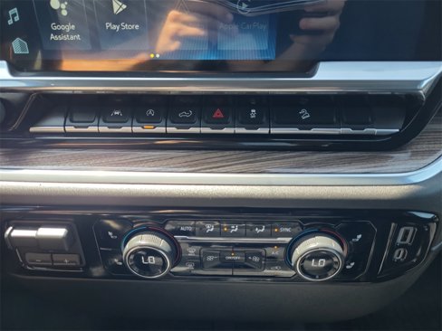 Used 2022 Chevrolet Silverado 1500 RST image 25