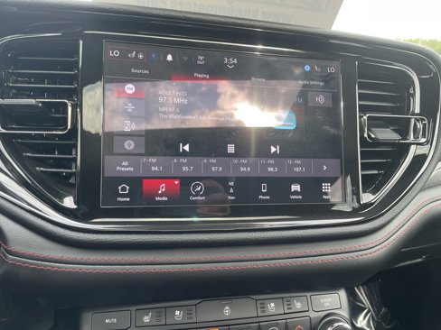 Used 2024 Dodge Durango GT image 18