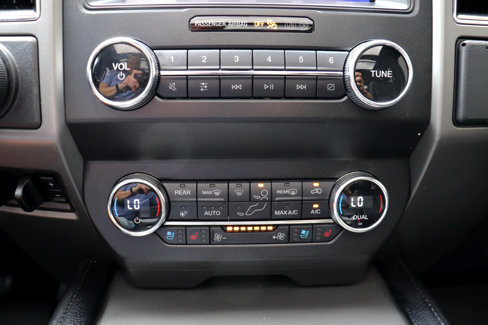 Used 2020 Ford Expedition XLT w/ Equipment Group 202A image 57