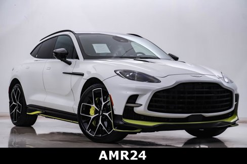 Used 2025 Aston Martin DBX 707 image 1