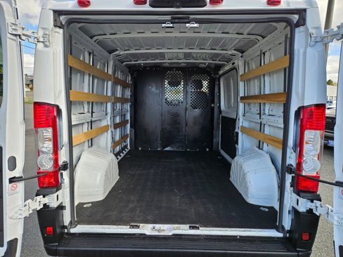 Used 2023 RAM ProMaster 2500 image 11