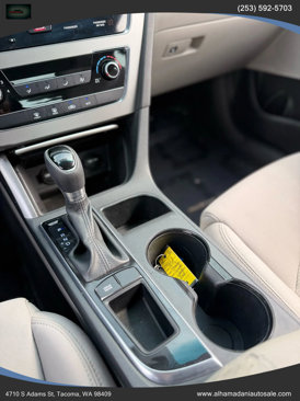 Used 2015 Hyundai Sonata SE image 9