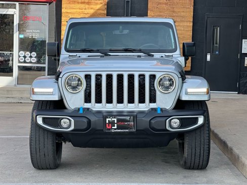 Used 2023 Jeep Wrangler Unlimited Sahara image 7